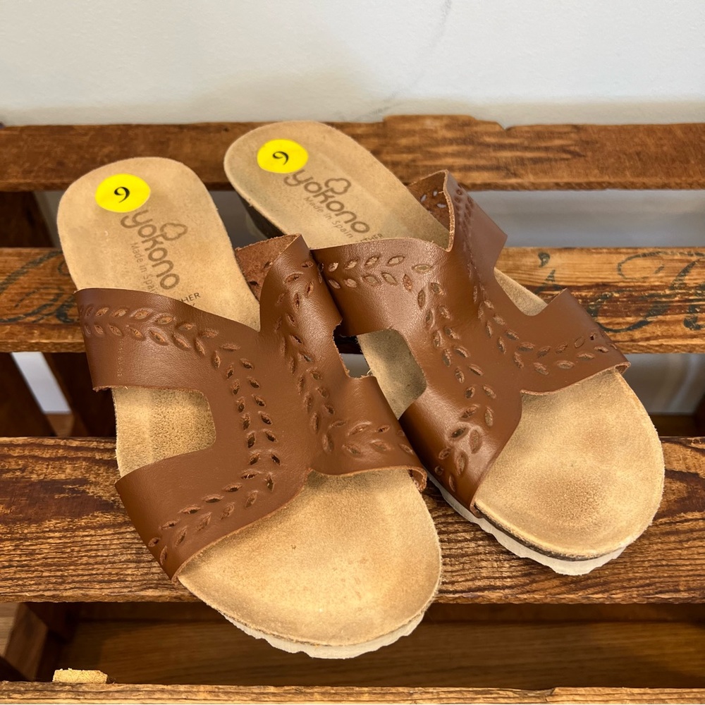 New Yokono Brown Leather Perforated Slide Slip On Sandals Women’s 9